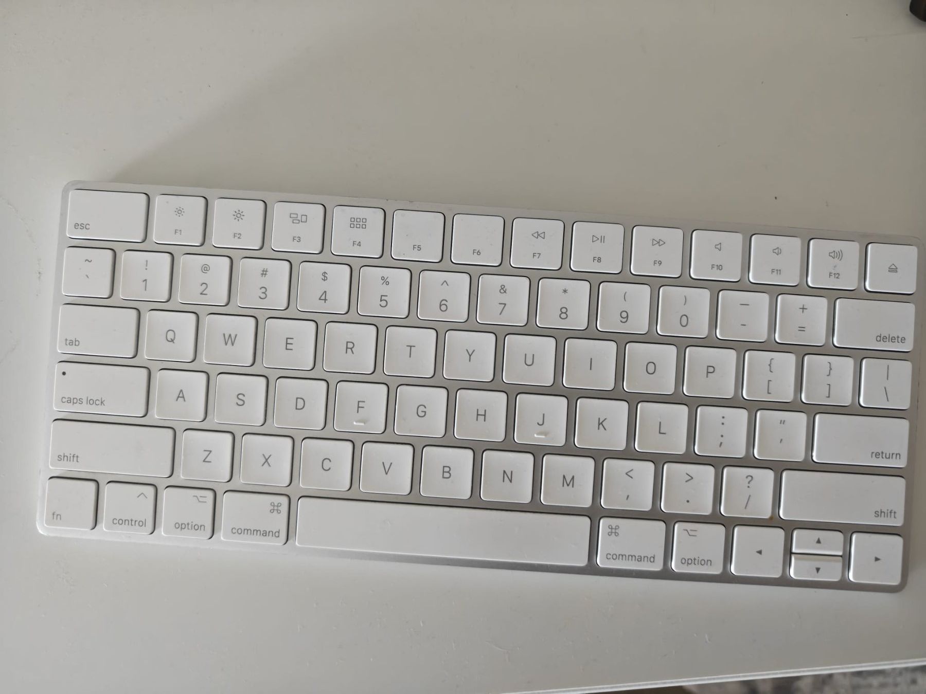 Apple Claviers: Apple Keyboard A1644 – Défectueux à Affoltern am Albis par DarkMaster 2