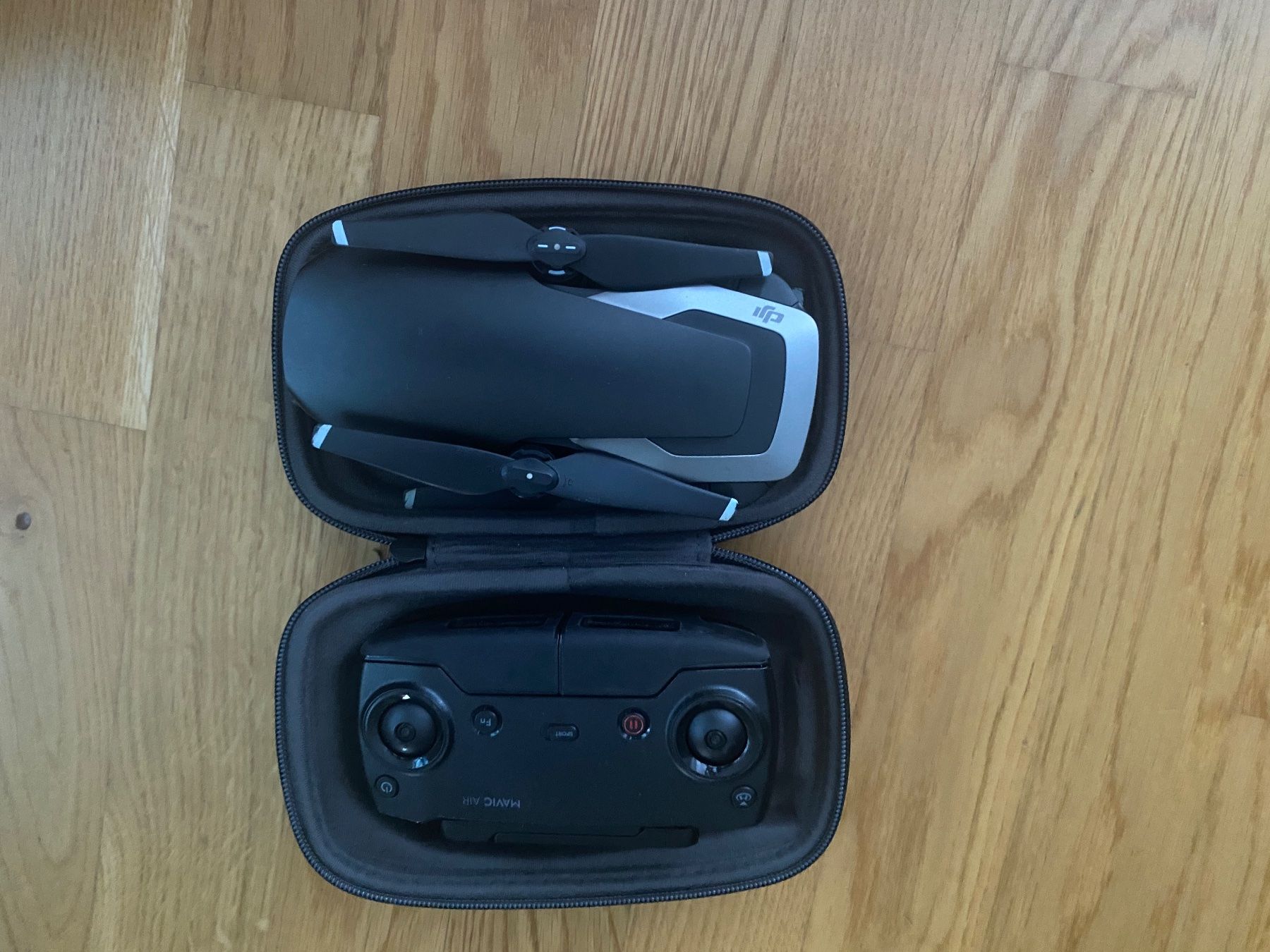 DJI Modellismo RC: DJI mavic air Drone – Usato da Spreitenbach venduto da Kinga78 3