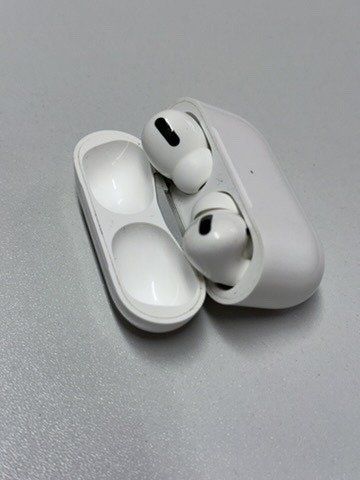 Apple Cuffie: Apple AirPods Pro 1. Gen. – Difettoso da Effretikon venduto da Eventex 3