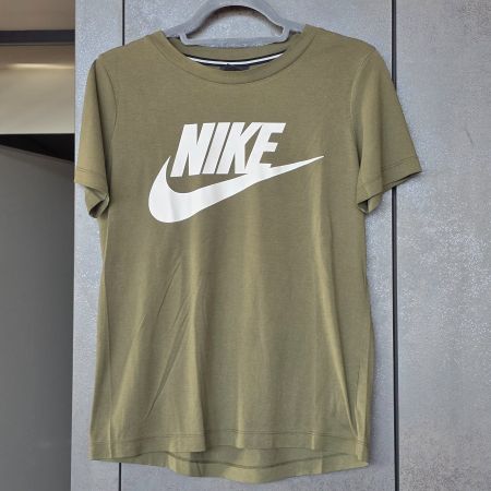 🐸 NIKE T-SHIRT S OLIV LOGO PRINT NEUWERTIG