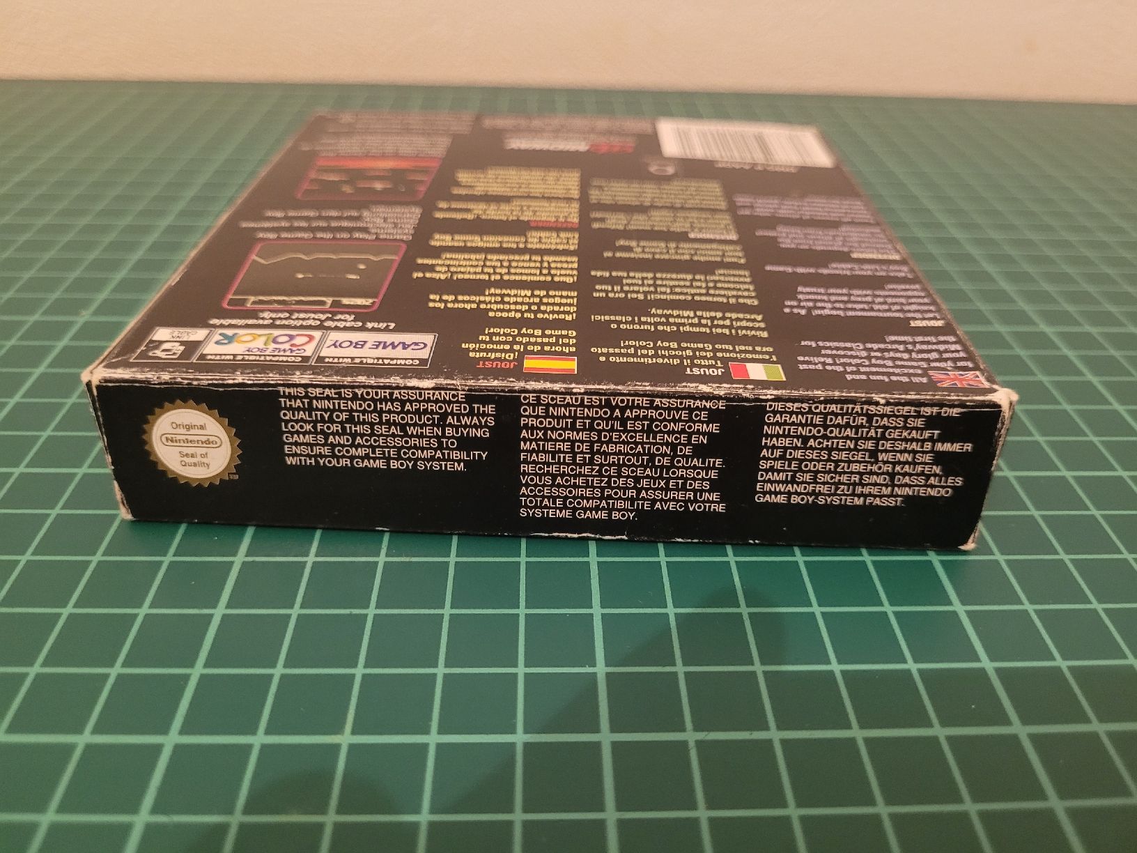 Nintendo Spiele: Joust/Defender - Game Boy Color - Arcade Hits - boxed!  – Gebraucht aus Meyrin von Retro-GZ 2