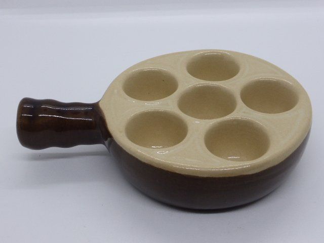 Poêlon Escargots Staub Fonte 14cm - 6 Trous | Noir, Compatible Induction