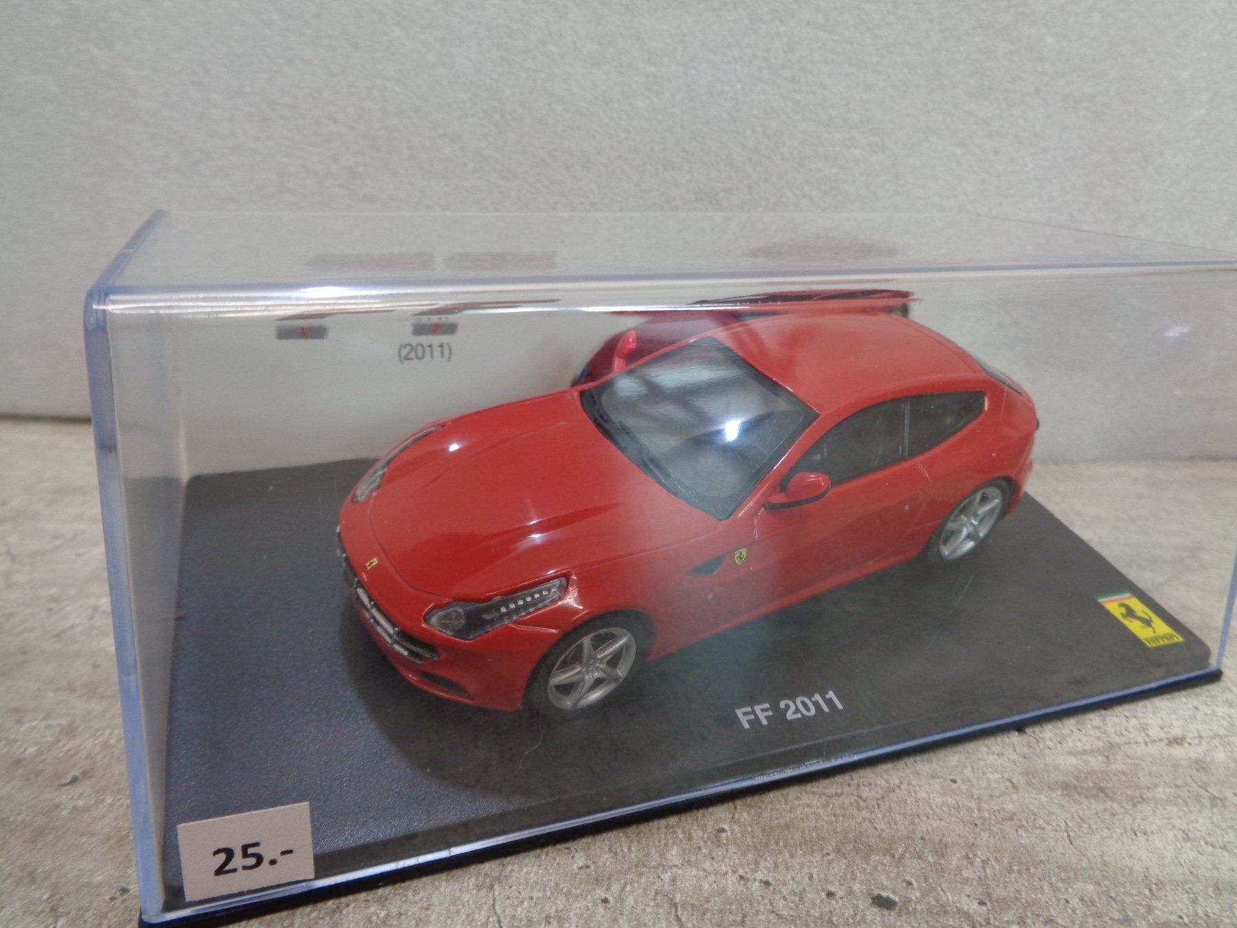 Ferrari Modellautos: Altaya 1:43 Ferrari FF 2011 – Neu und originalverpackt aus Reconvilier von rallycar 3