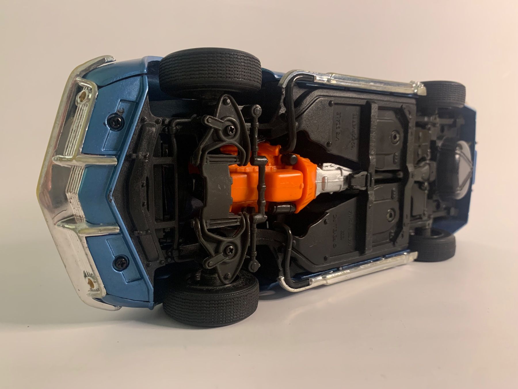 Revell Modellini d'auto: Revell 1992 69 Corvette 1:18 Modellauto Auto – Usato da Bern venduto da ab-einem-Franken 4