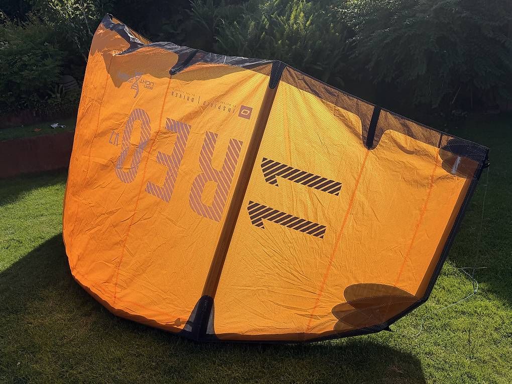Ozone Aquilone: Ozone Reo Ultra-X v7 wave kites – Usato da Gwatt (Thun) venduto da marcramseier 3