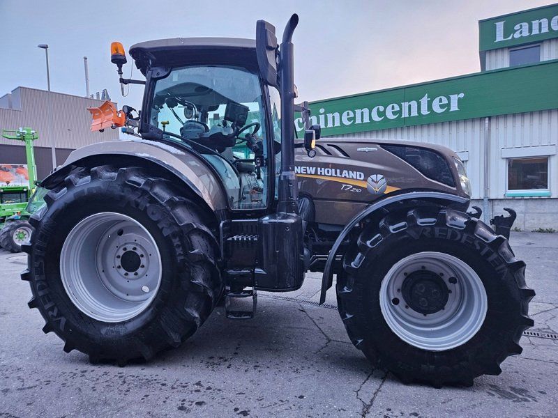 New Holland Traktoren: Traktor New Holland T7.210 AC GPS Ready – Gebraucht aus Mels von lad_8ctm 1