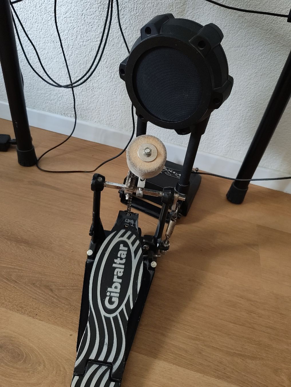 Roland Musikinstrumente: Roland V-Drums TD-11 Electronic Drum Kit with Stool – Gebraucht aus Kreuzlingen von fix_wx75 5