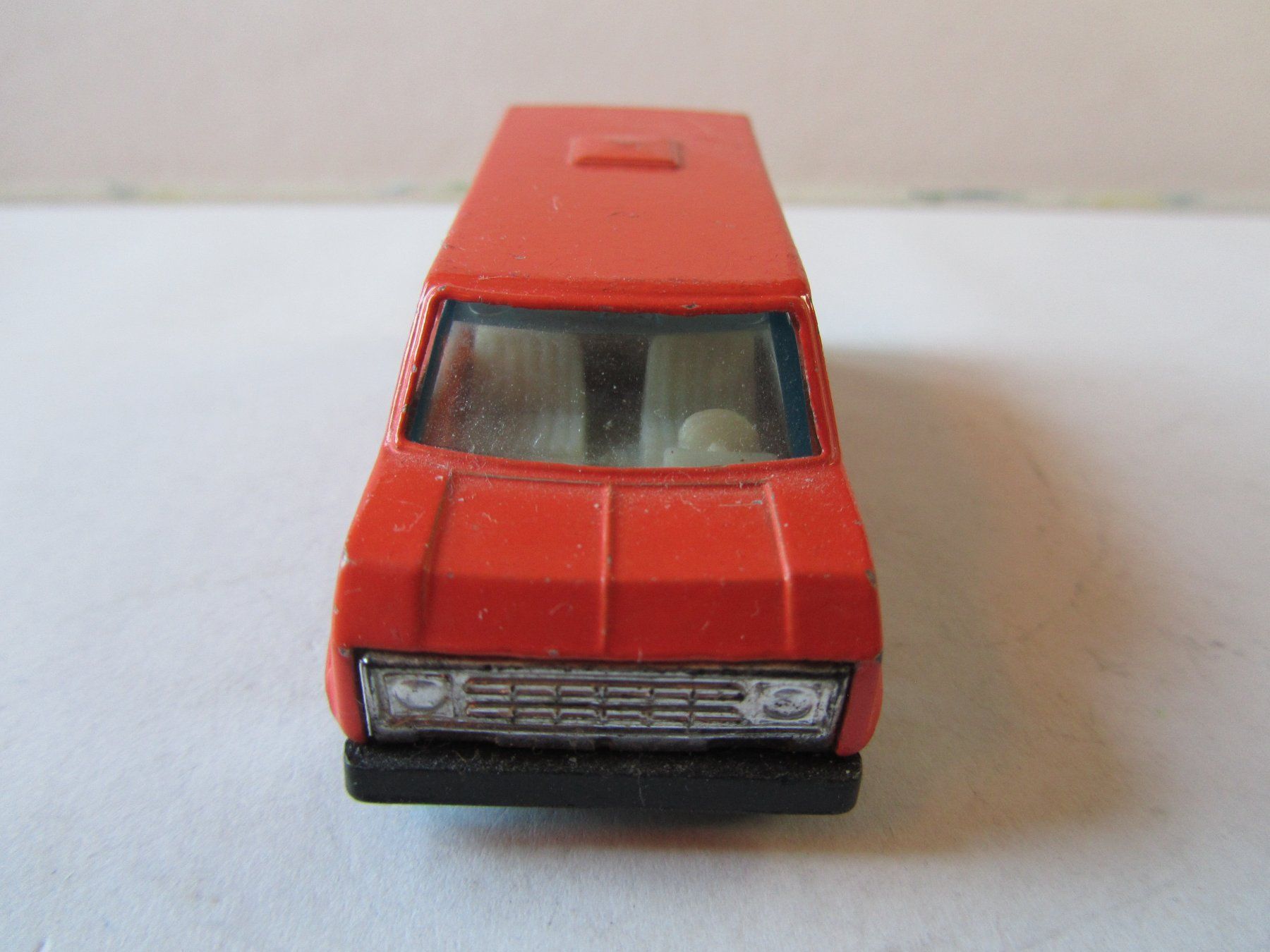 Ford Modellautos: Ford Econoline in orange (Yatming) – Gebraucht aus Weiningen ZH von dietsch57 2