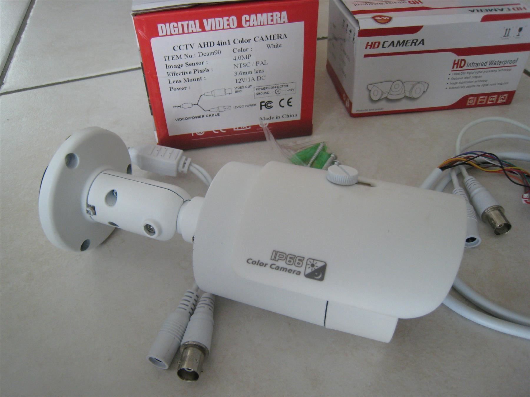 Sistemi d'allarme: *****  2x - 4 MP CCTV  Camera - AHD – Nuovo e nell'imballaggio originale da Villaz-St-Pierre venduto da Ubid 1