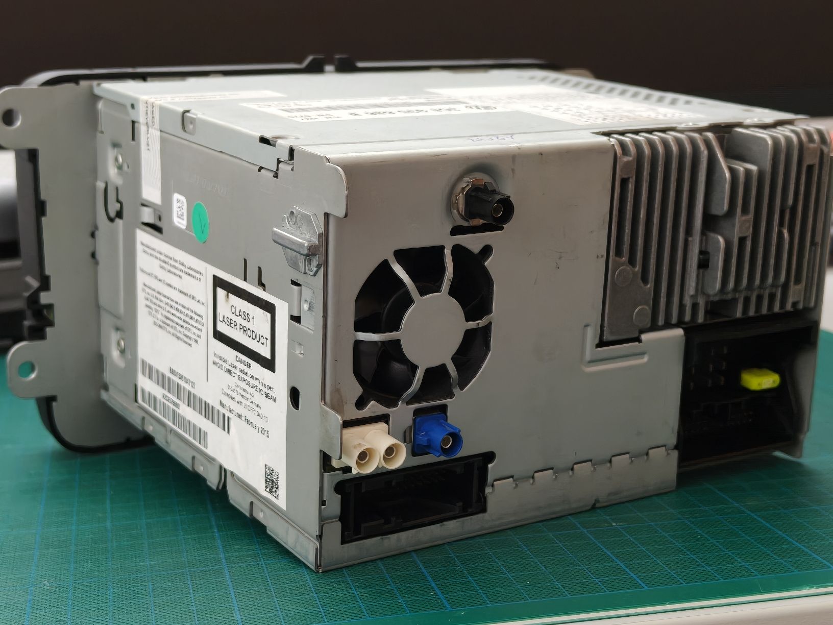 Navigatori: VW RNS 510 Navigationsgerät mit DAB+ – Usato da Niederuzwil venduto da Roepps 4