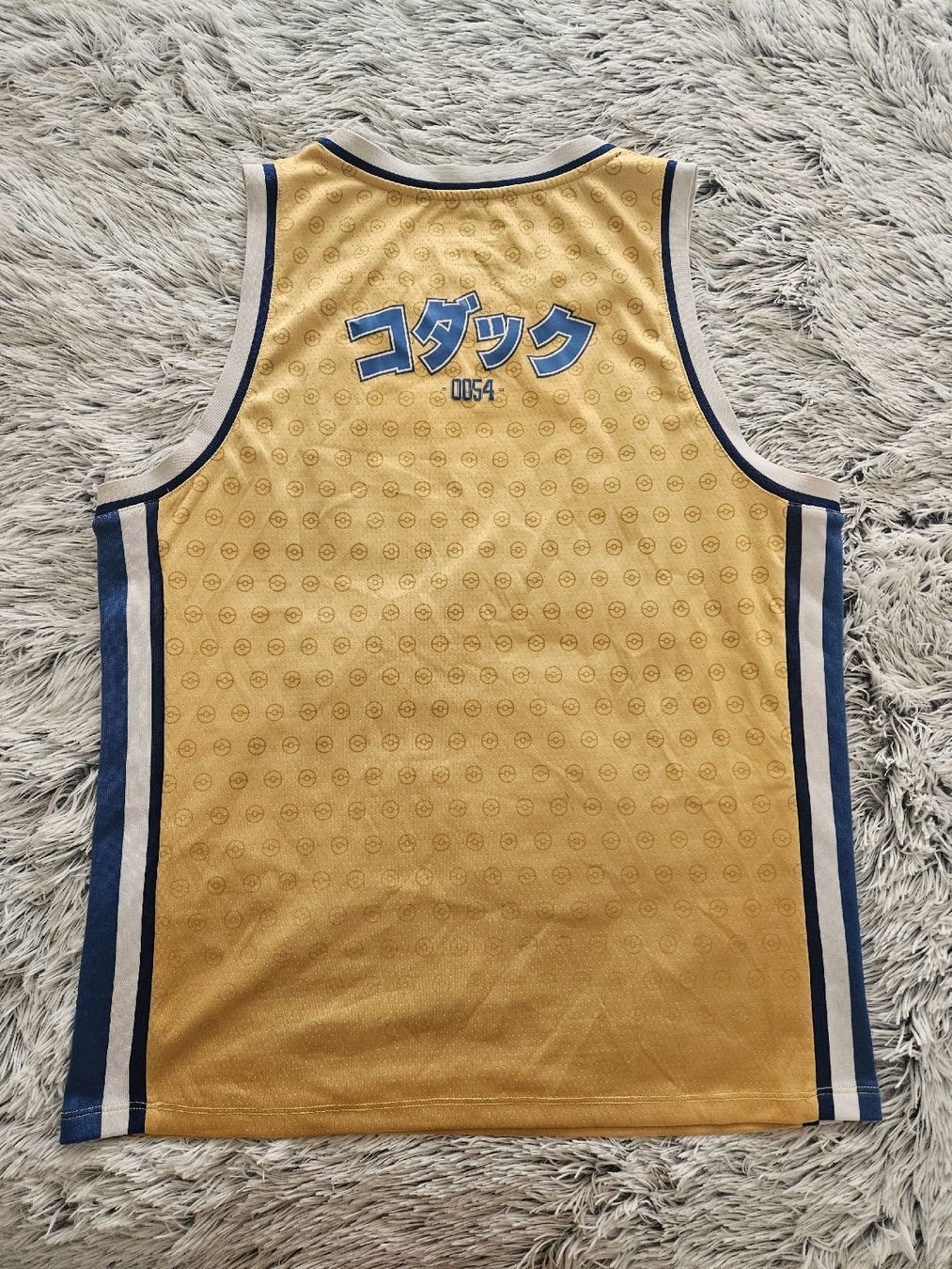 Canottiere & Pantaloni: Maillot Pokémon Psyduck Celio, taille M – Nuovo (secondo la descrizione) da Morges venduto da Mlle_Croft_91 2