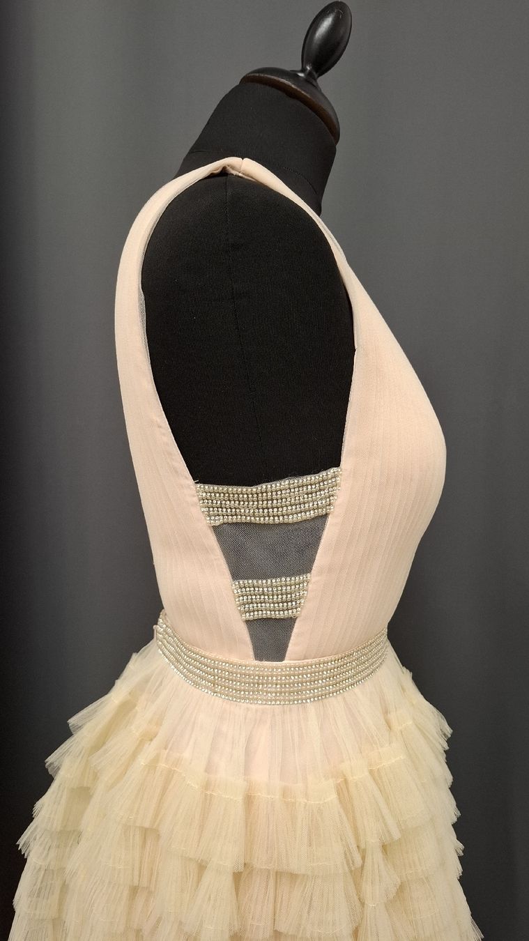 Vestiti: Wunderschönes Abendkleid / Ballkleid, Tüll – Nuovo (secondo la descrizione) da Uster venduto da VMT. 3