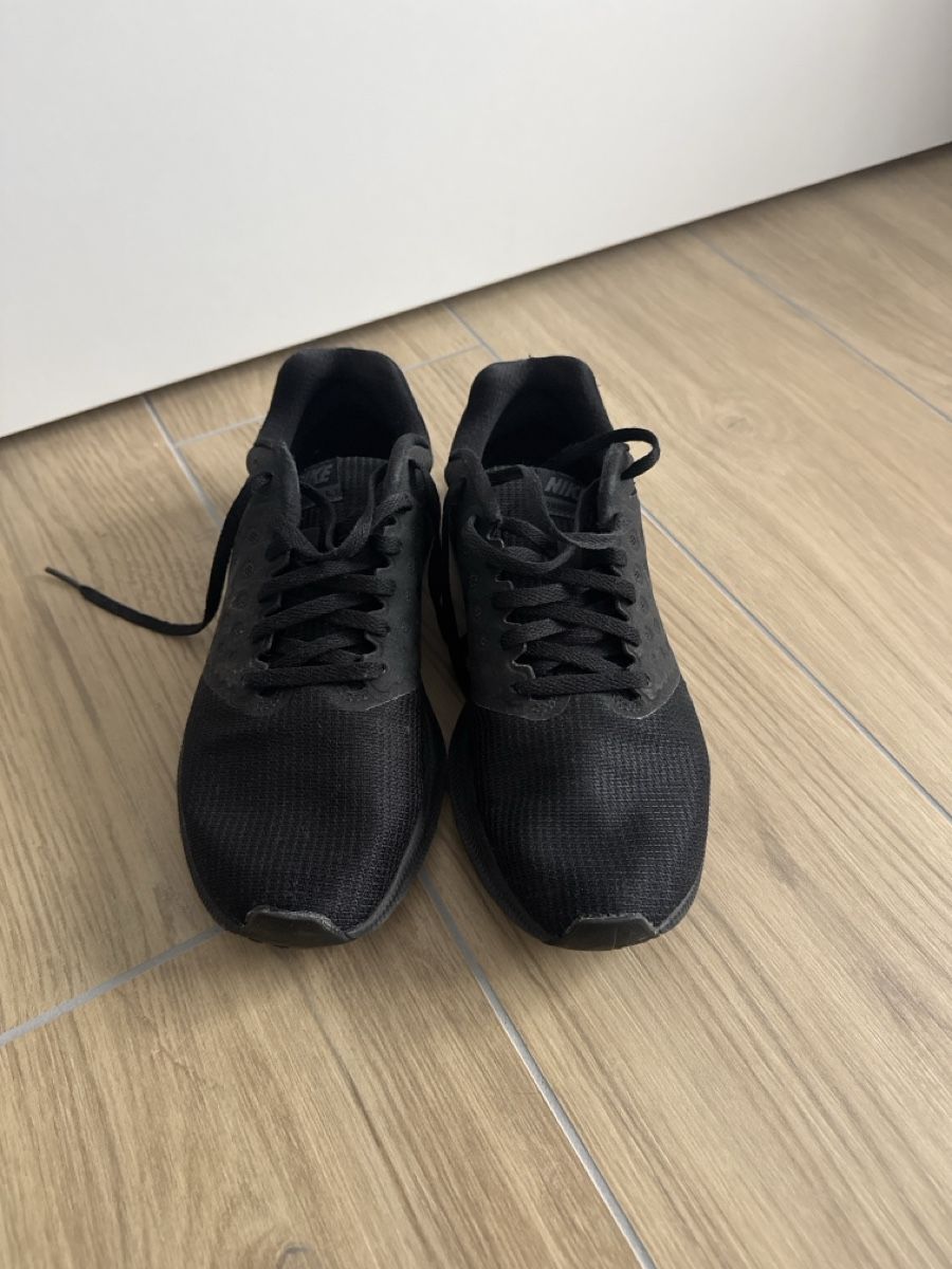 Nike Scarpe da uomo: Baskets Nike downshifter 7 - taille 39 – Usato da Saillon venduto da alico 1