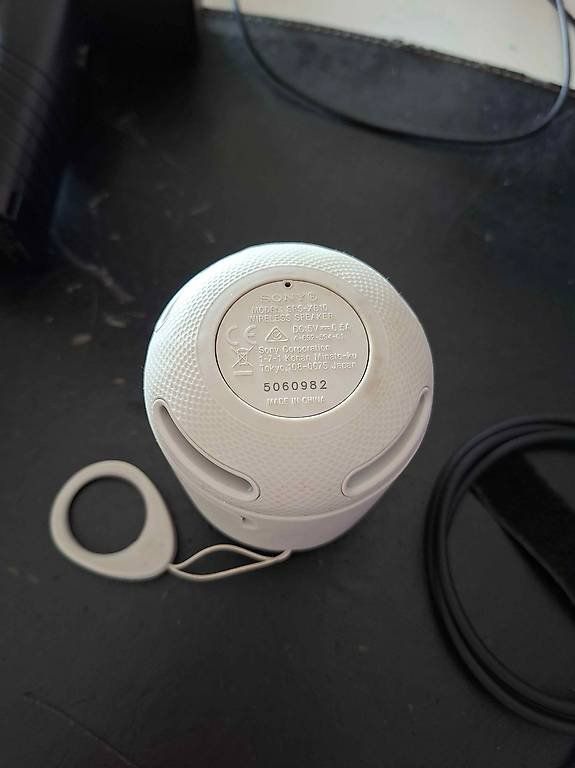 Sony Haut-parleurs: Sony SRS-XB10 – D'occasion à Wangen b. Olten par ash_s6qh