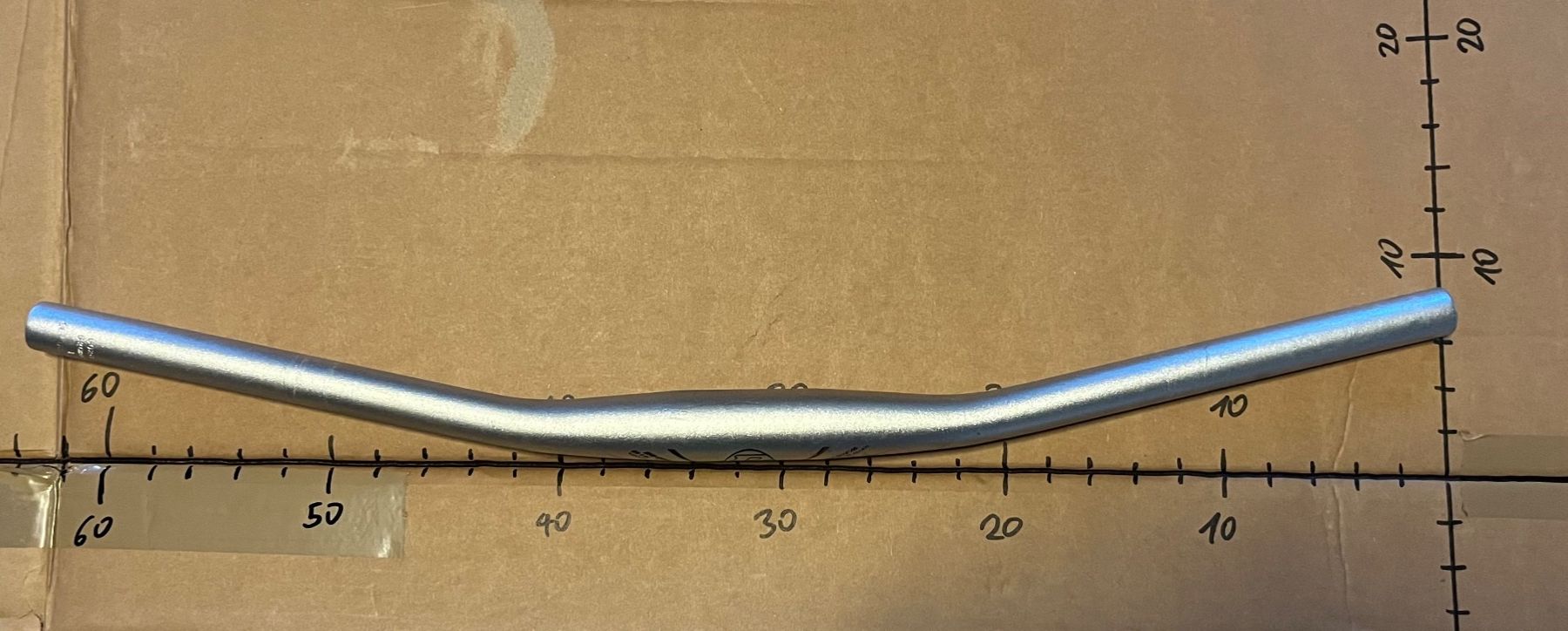 Pezzi di ricambio: Bontrager Big Sweep MTB Lenker silber 620mm – Usato da Bern venduto da Till.Z