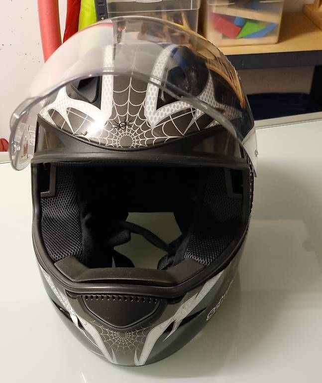 Caschi & visiere: Motorradhelm Grösse 54 55 – Usato da Möriken AG venduto da Sugi100 2