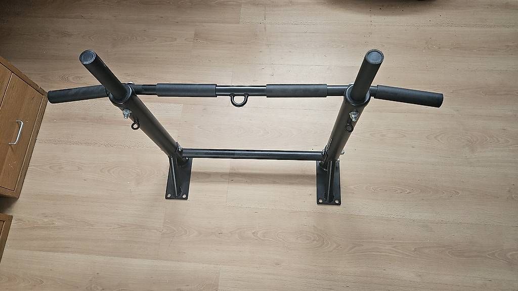 Hometrainer: Klimmzugstange – Usato da Möhlin venduto da Mofafreak90