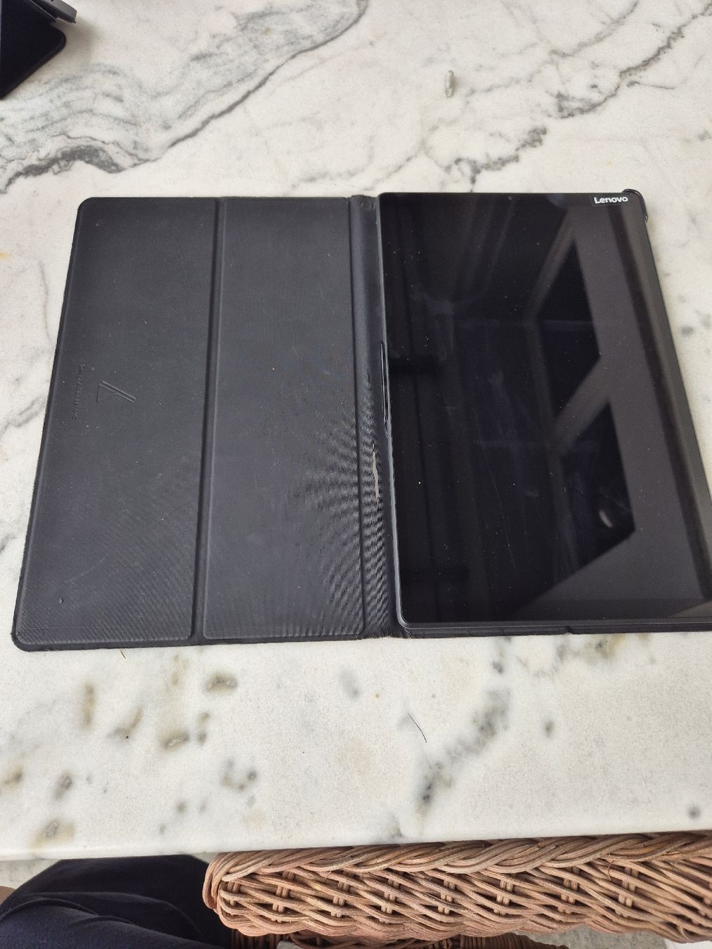 Lenovo Tablettes PC: Lenovo Tablet – D'occasion à Basel par lilifee86 1