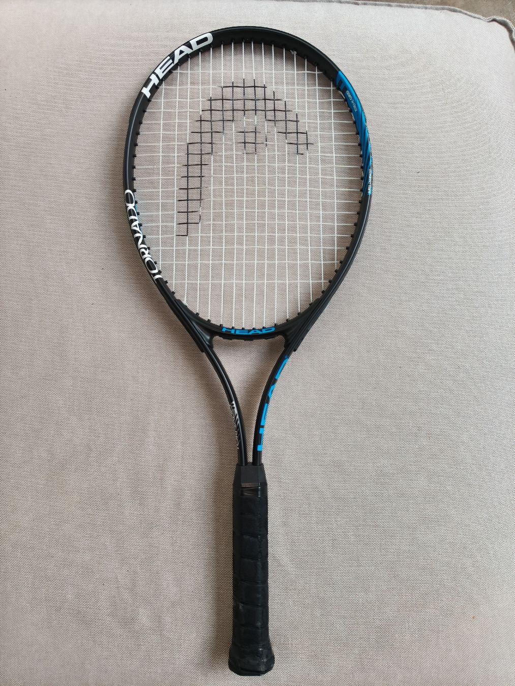 Racchette: 2 Tennis Rackets + Wilson Bag – Usato da Lausanne venduto da jam_2yx7 3