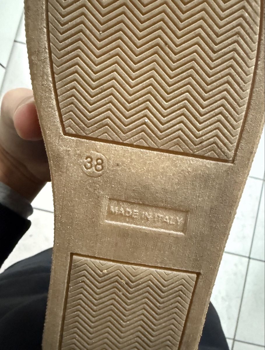 Scarpe da donna: GUESS BOOTS 38 – Nuovo (secondo la descrizione) da Herbligen venduto da T-esthetic 2