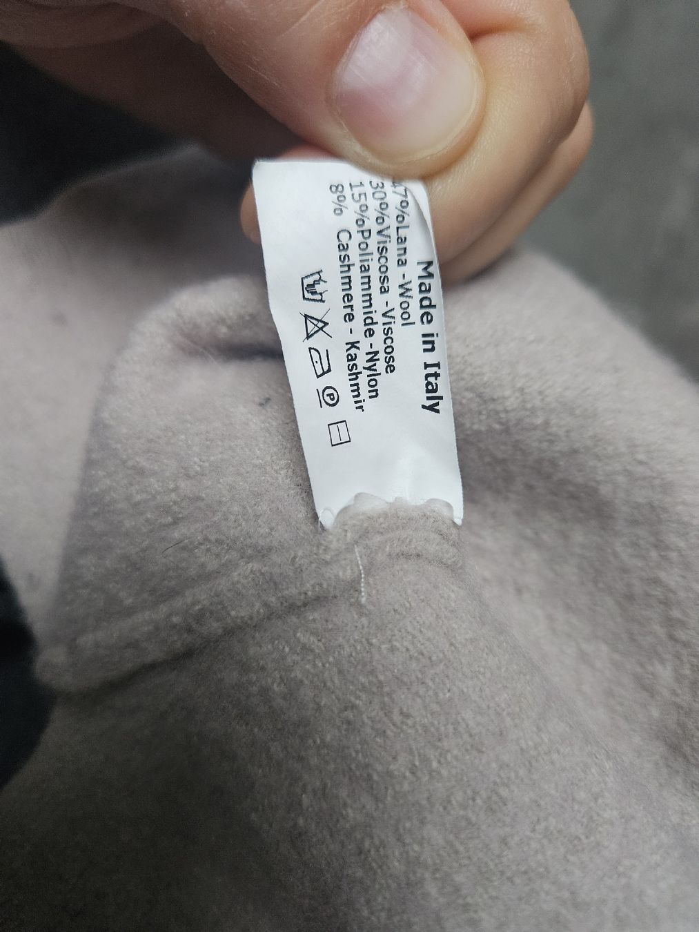 Maglioni & Felpe: Pullover 47% Wolle / für ca. 3-4 jährige – Usato da Sempach venduto da Bebla10 2