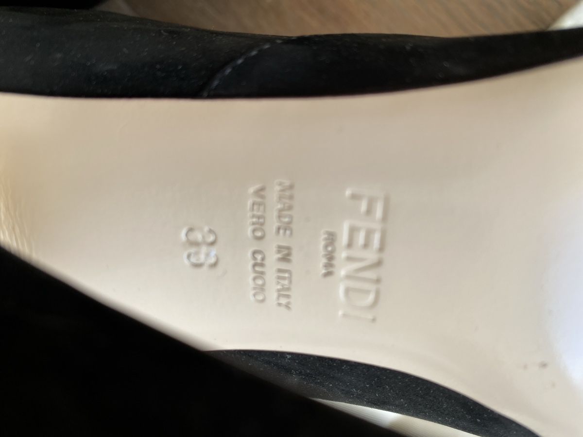 Fendi Scarpe da donna: Bottines  Fendi en daim noir taille 38 – Usato da Champlan venduto da Ger77 5