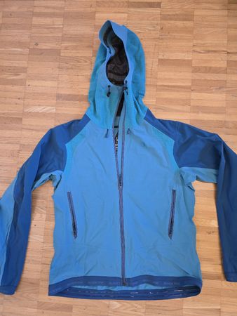 Black Yak Jacke Grösse M guter Zustand