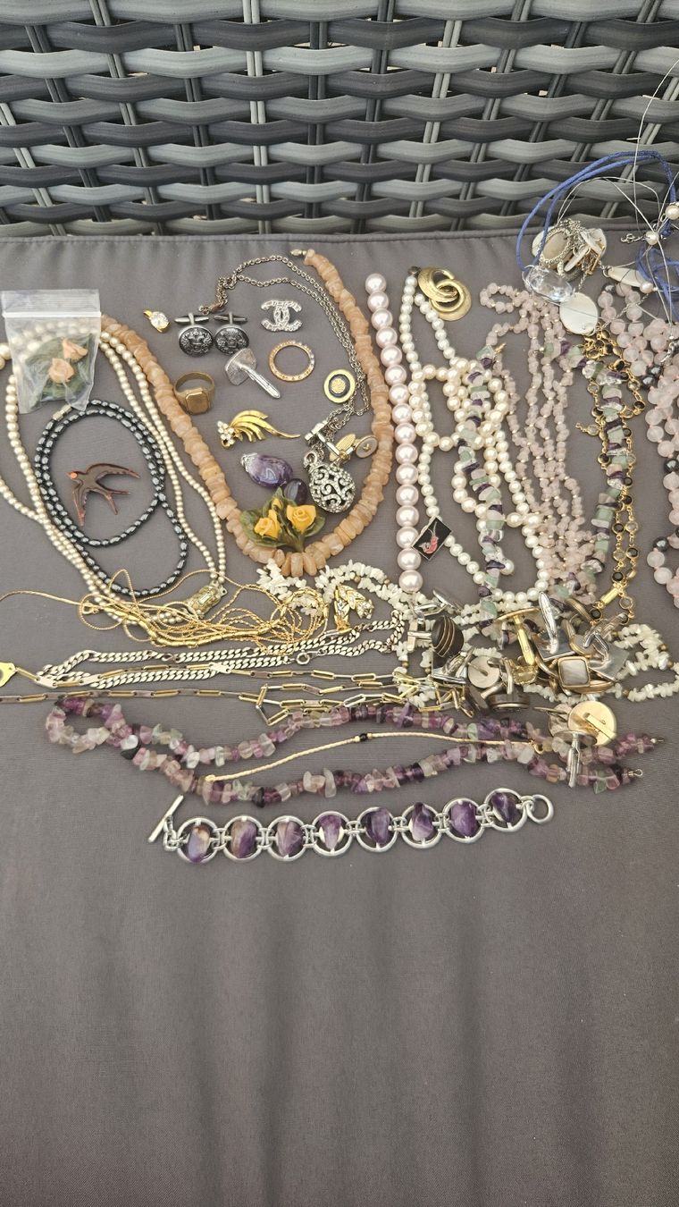Altri gioielli: Lot Mode Schmuck II – Usato da Rickenbach b. Wil venduto da nic_8ljr