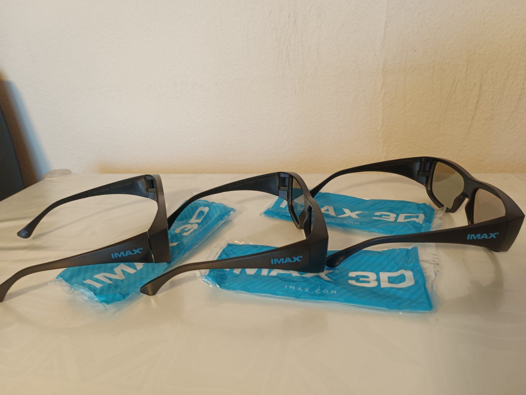 Occhiali & Lenti: IMAX 3D Brillen Kino, 3er Set – Usato da Oberhofen Thun'see venduto da cri_6md2 2