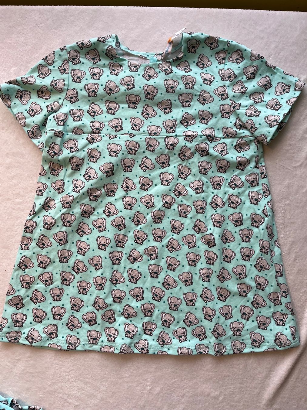Vestiti & Gonne: 1 Kinderkleid selbst genäht – Nuovo (secondo la descrizione) da Büsserach venduto da bor_s88m