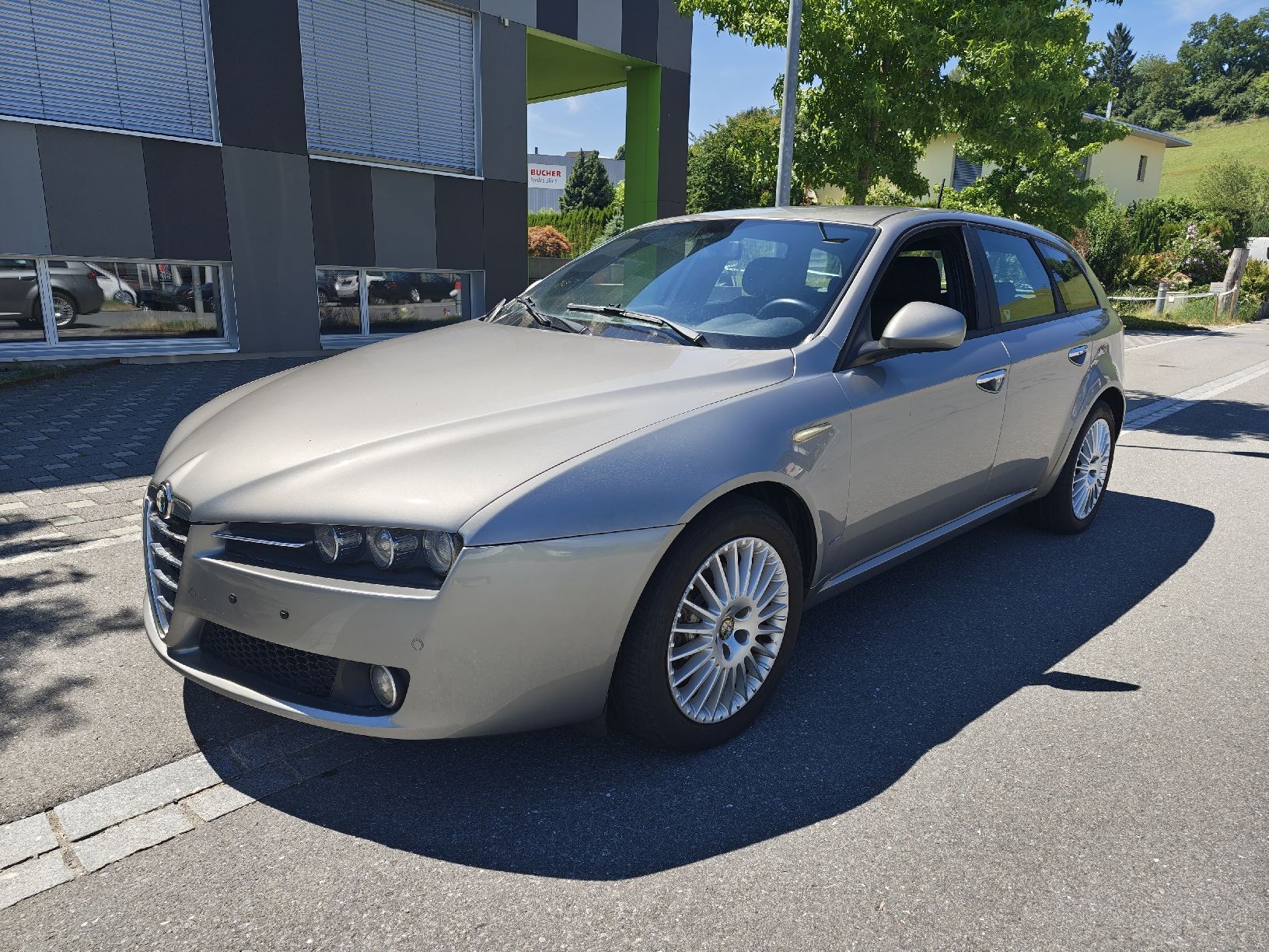 Alfa Romeo Automobili: sehr schöner Alfa 159 – Usato da Hirzel venduto da Garagegold01 1