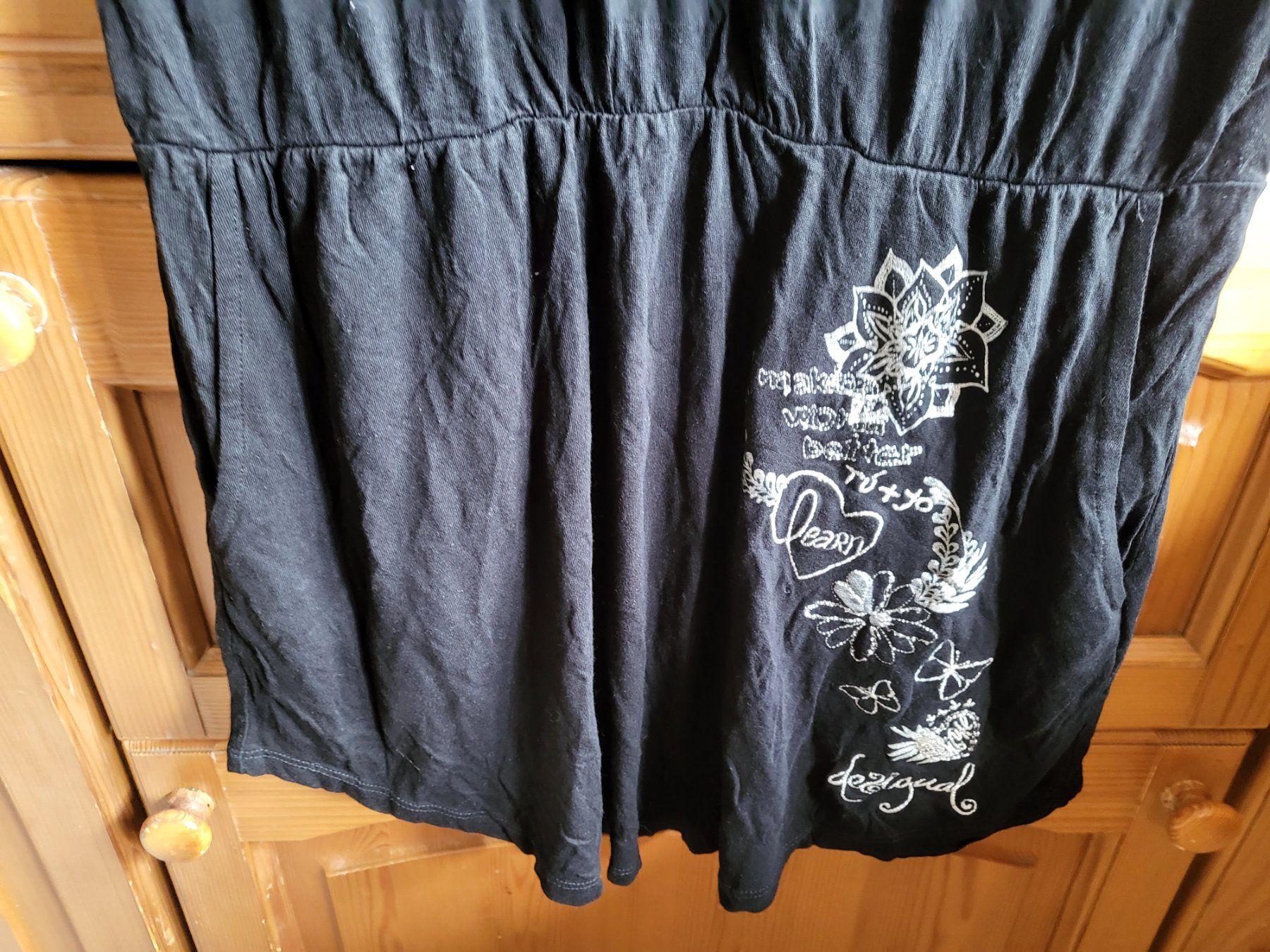 Desigual T-shirt: Longshirt von Desigual – Usato da Rickenbach Sulz venduto da SaraM08 2