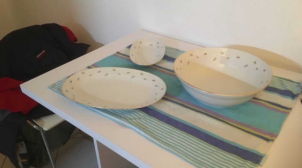 Set di piatti: Piatti vintage  – Usato da Losone venduto da giu_2dtr