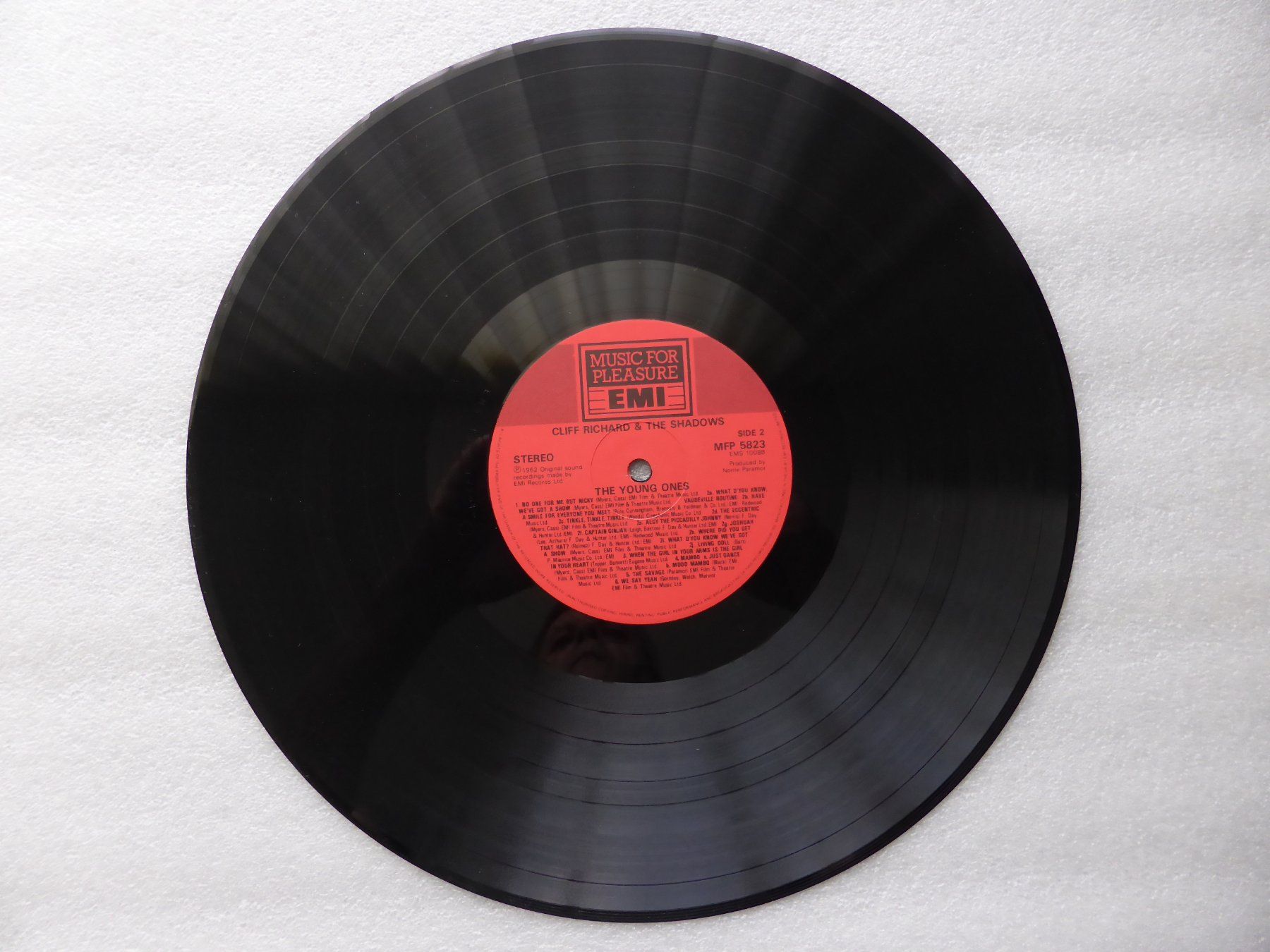 Dischi in vinile: VINYL  LP CLIFF RICHARD & THE SHADOWS – Usato da Küssnacht am Rigi venduto da Sunnestrahl 2