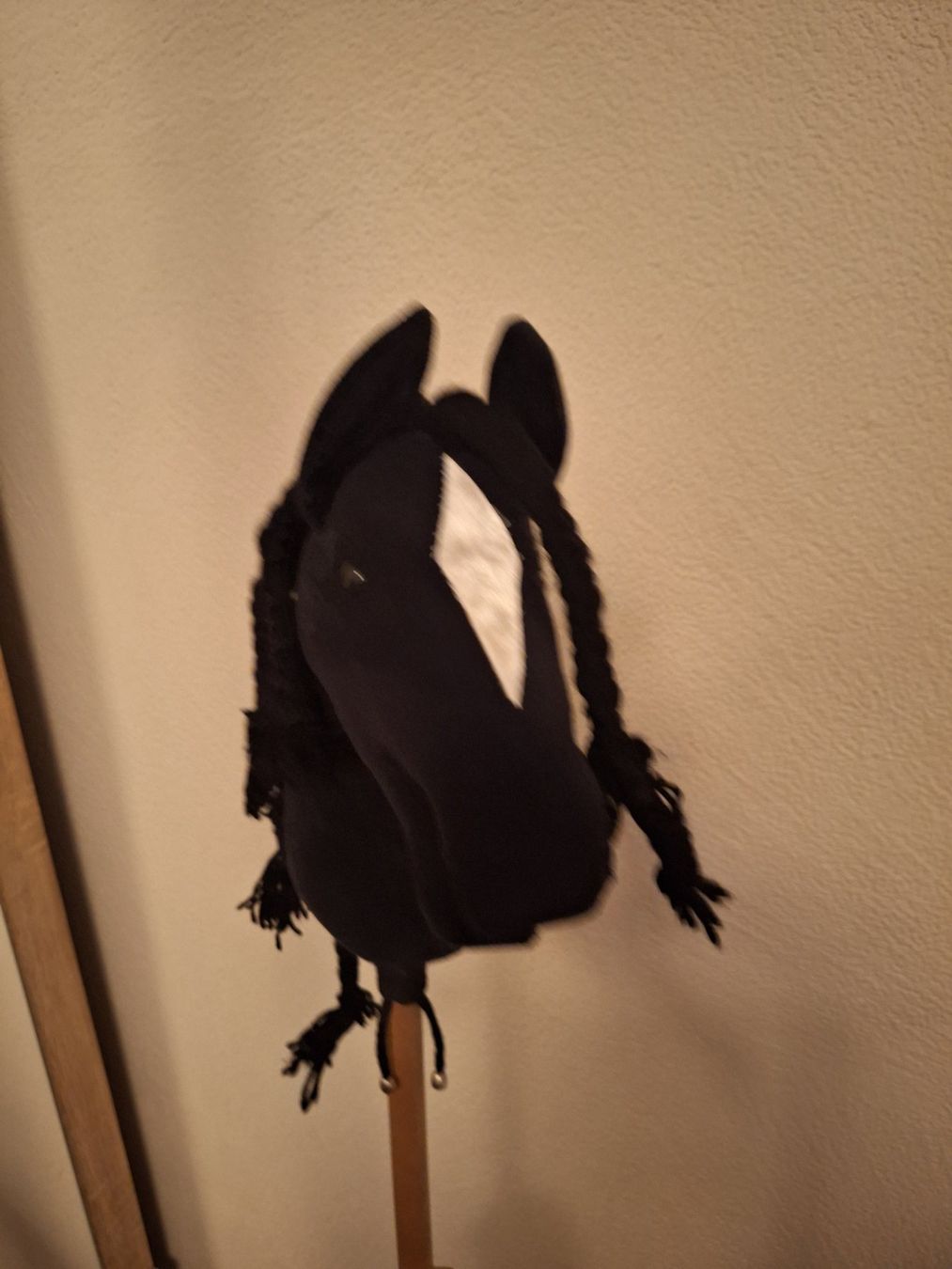 Giocattoli: Hobby Horse A4 – Usato da Bazenheid venduto da zege