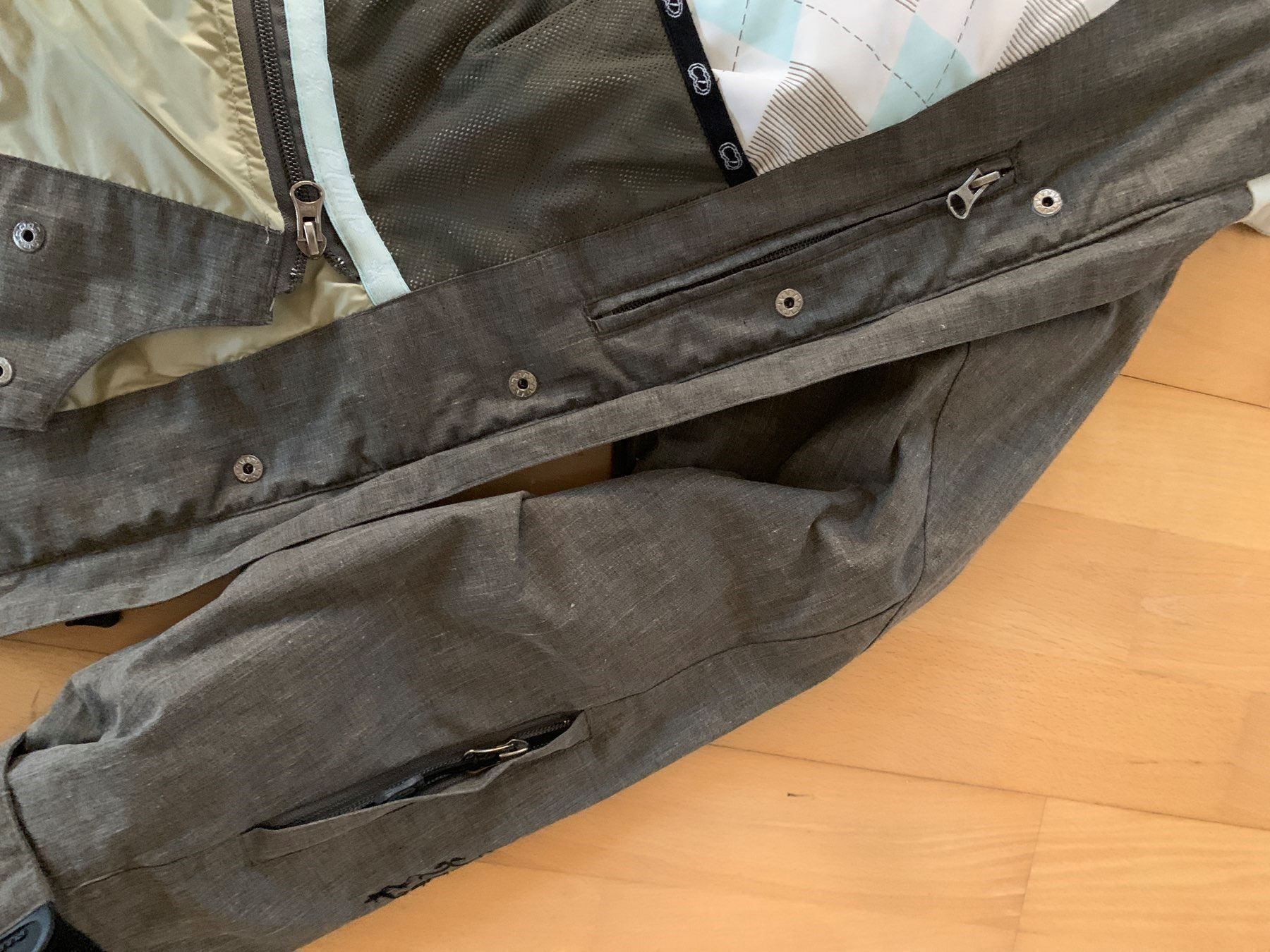 Jacken: Skijacke Pulp – Gebraucht aus Udligenswil von Trisha70 6