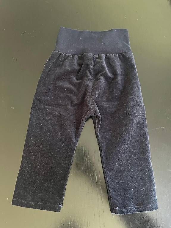 Sanetta Hosen: Babyhose Feincord von Sanetta – Neu (gemäss Beschreibung) aus Allschwil von Sebastian2019 1
