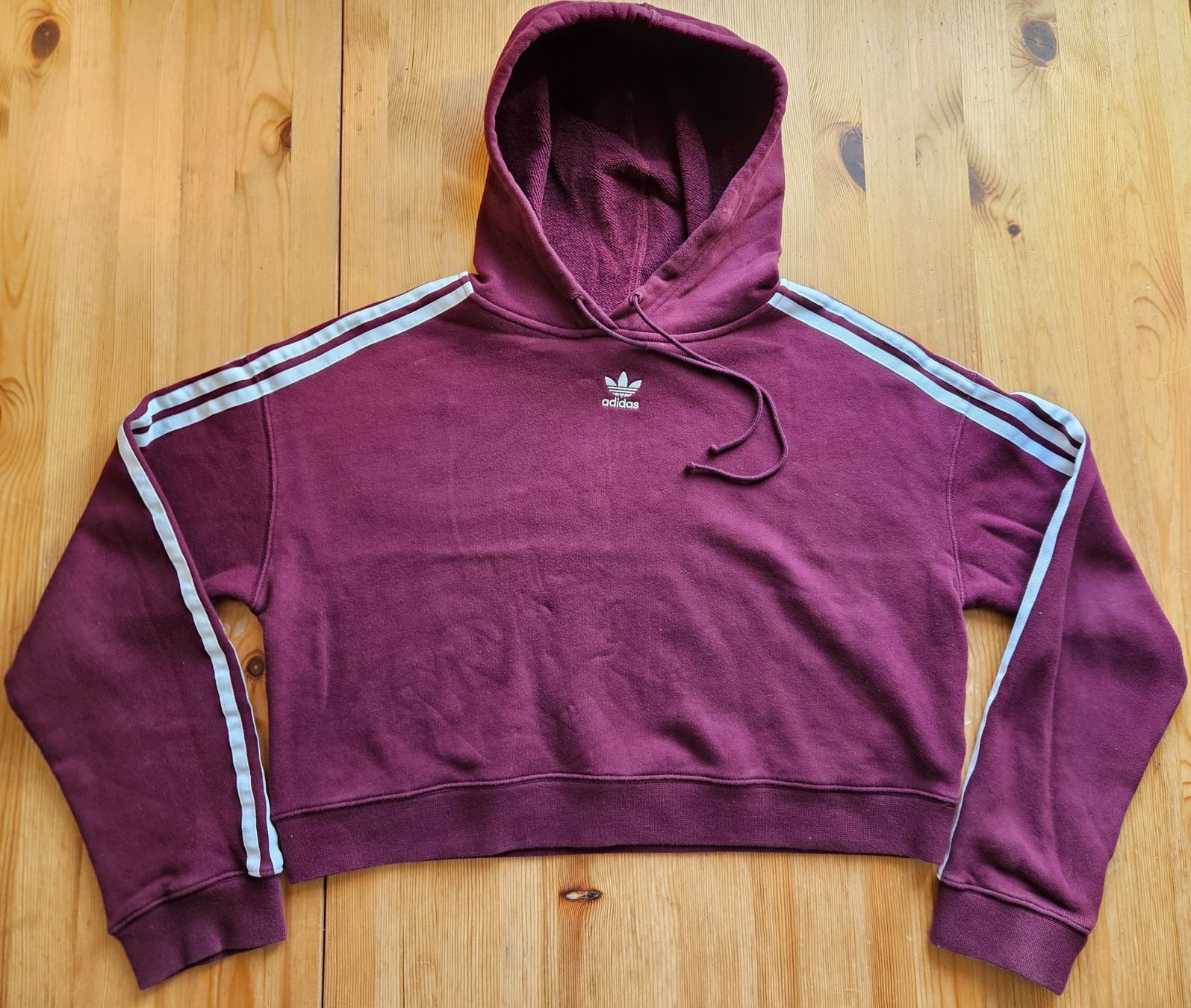 Adidas Maglioni & Felpe: Cropped Sweater adidas Grösse S retro Pullover Hoodie – Usato da Hägglingen venduto da United-Village-Trade