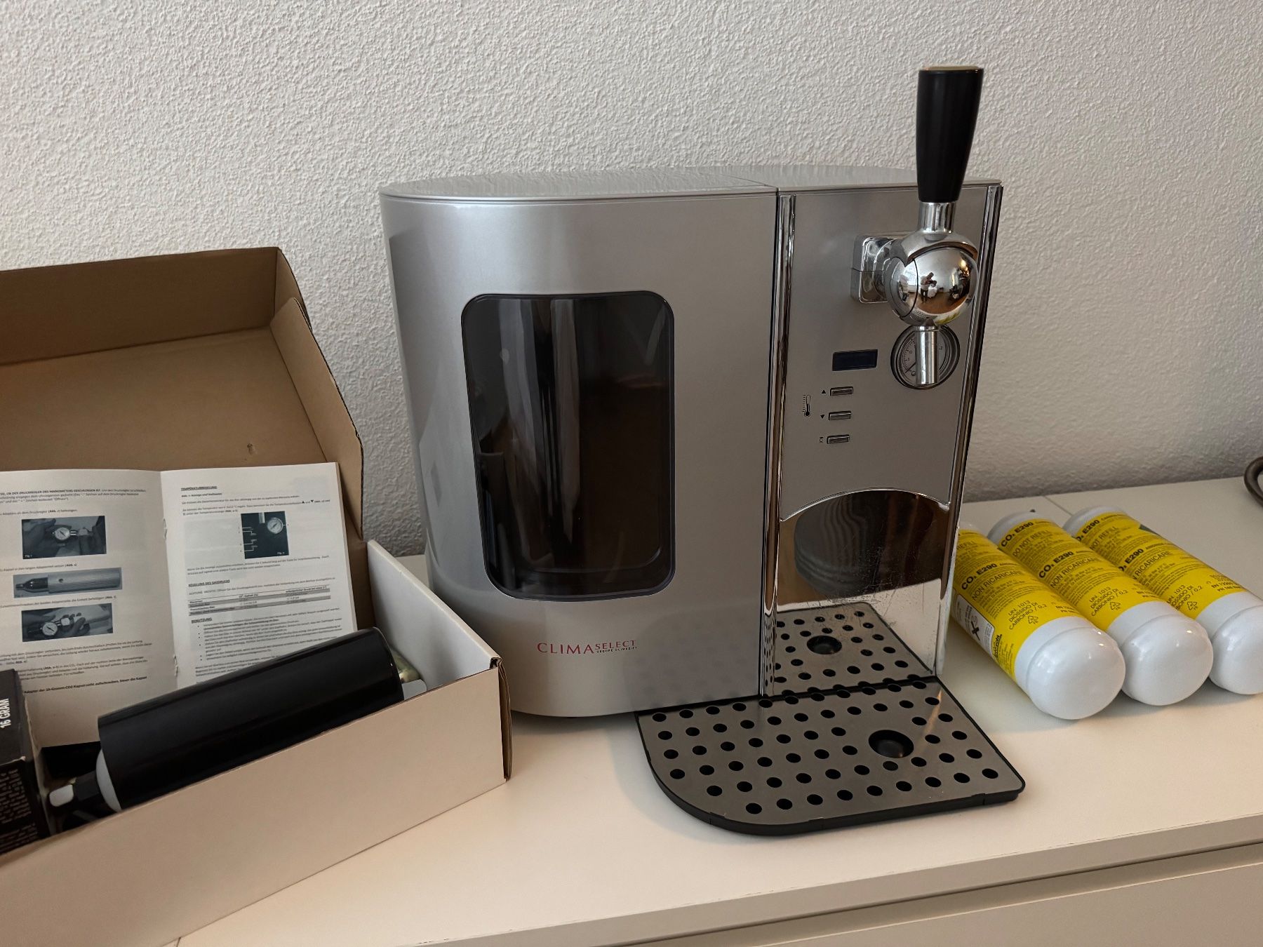 Tutte le macchine: Bierzapfanlage DB66 Cilmaselect – Usato da Zürich venduto da Zuerich9 3