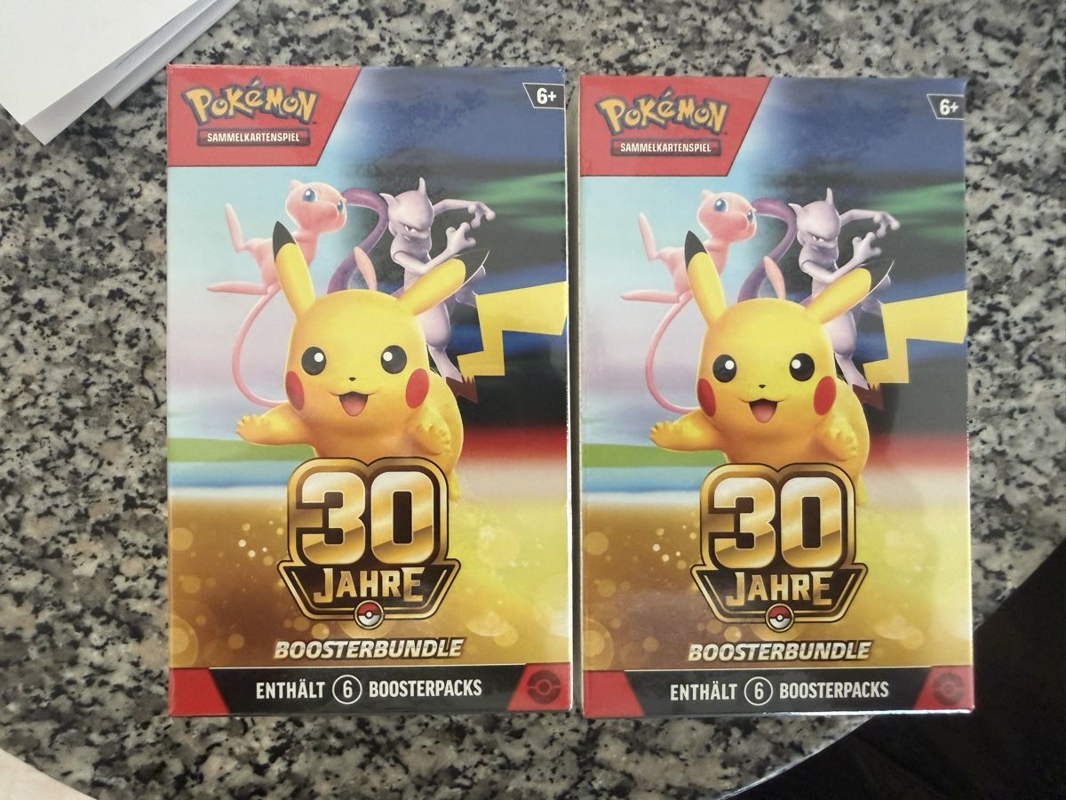 Pokémon Sammelbilder & Trading cards: Pokemon Booster Bundle, 30th Jhare sealed – Neu und originalverpackt aus S. Antonino von sam_ymj6