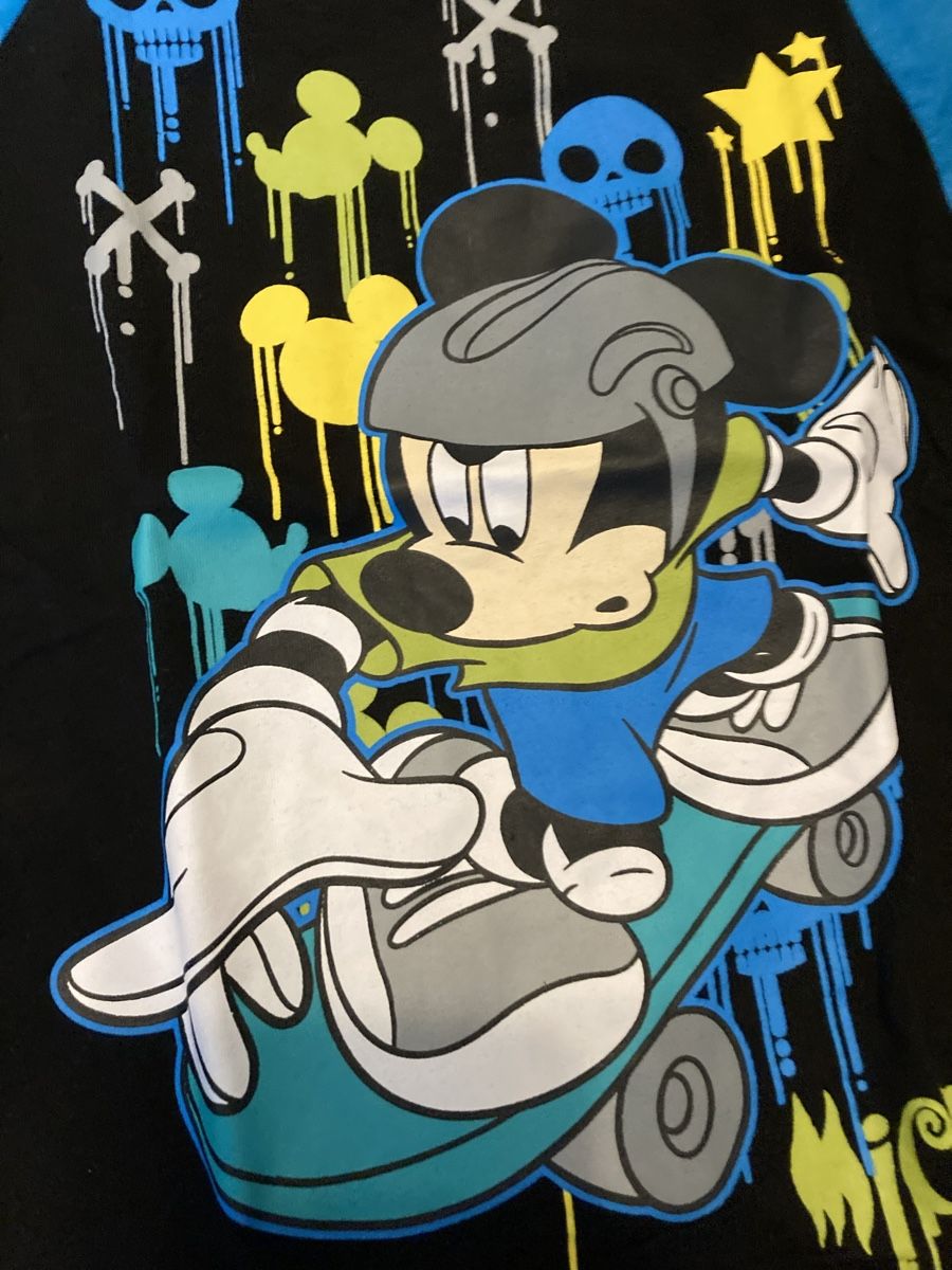Disney Camicie, T-shirt & Polo: Mickey Shirt Gr. 104 – Usato da Emmenbrücke venduto da JJ_89 1