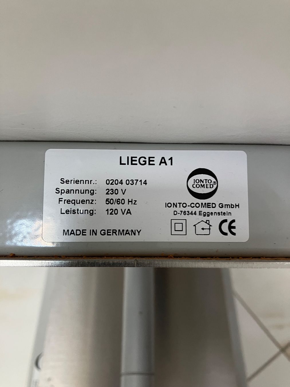 Poltrone: Pediküresessel elektrisch verstellbar – Usato da Uzwil venduto da Goran110285 3