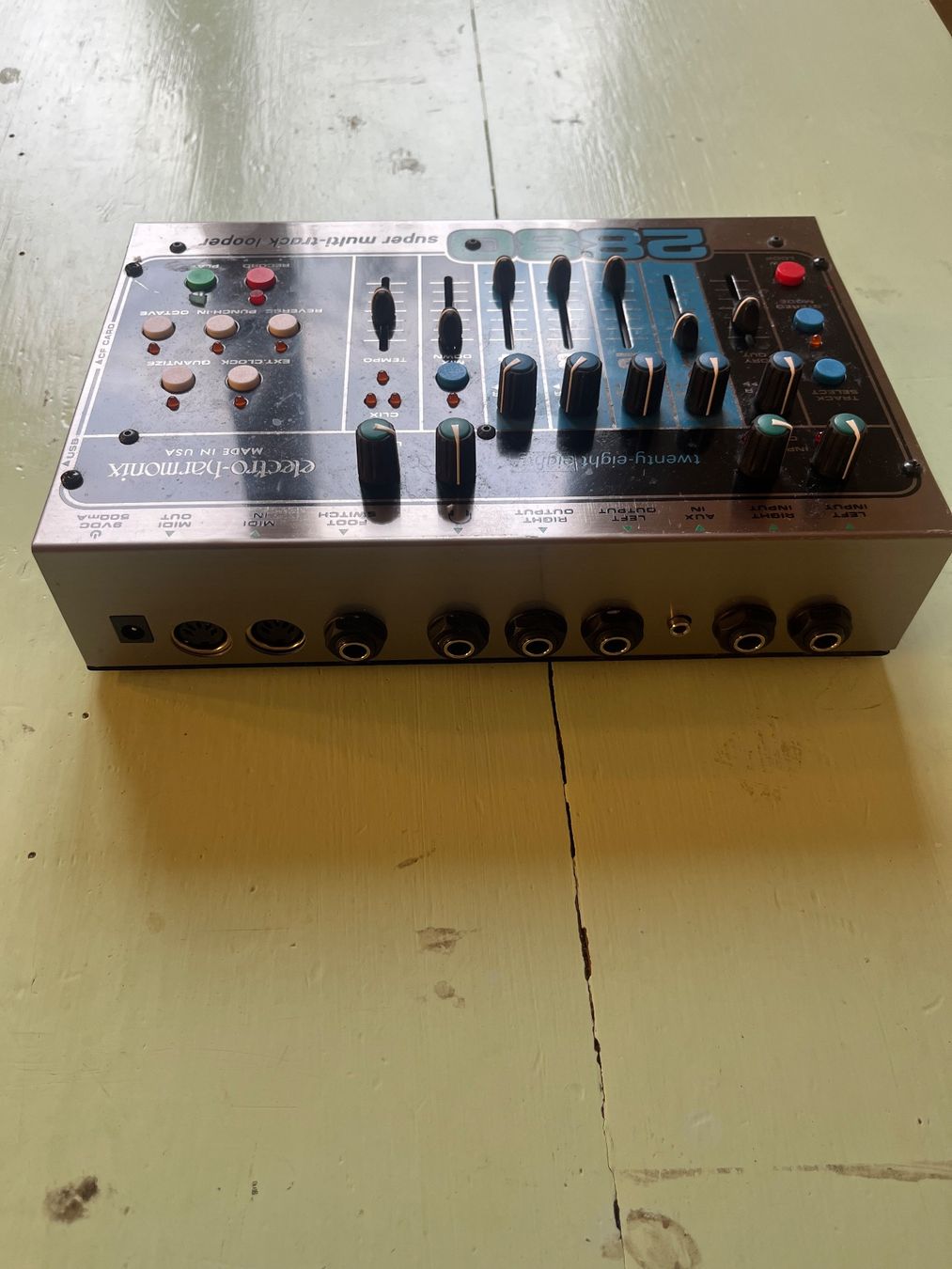 Electro-Harmonix Musikinstrumente: Electro-Harmonix 2880 Multi-Track Looper inkl. Footcontroler – Gebraucht aus Zürich von Machkrach 3