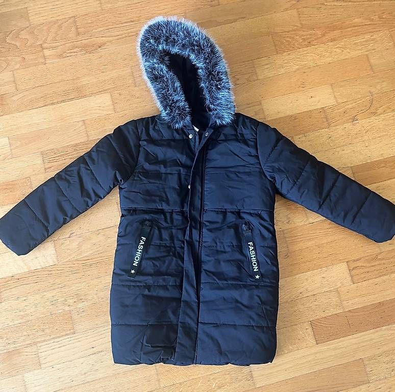 Giacche & Cappotti: Neue Winterjacke 146 – Nuovo e nell'imballaggio originale da Kriens venduto da nad_vpt6