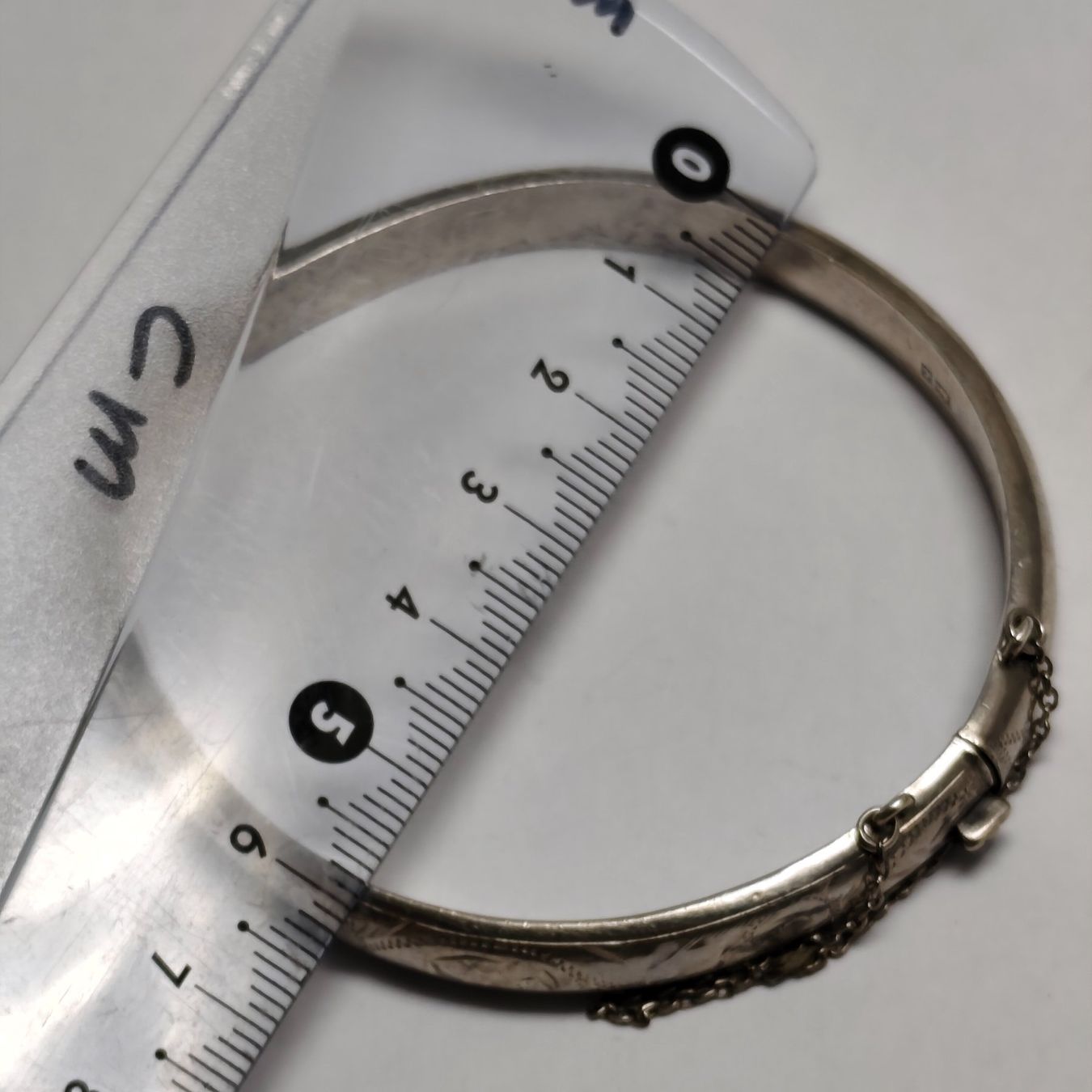Bracciali & Braccialetti: Bracelet jonc ouvrant gravé en argent massif #B3 – Usato da Châtelaine venduto da Tropic.Watch2 6