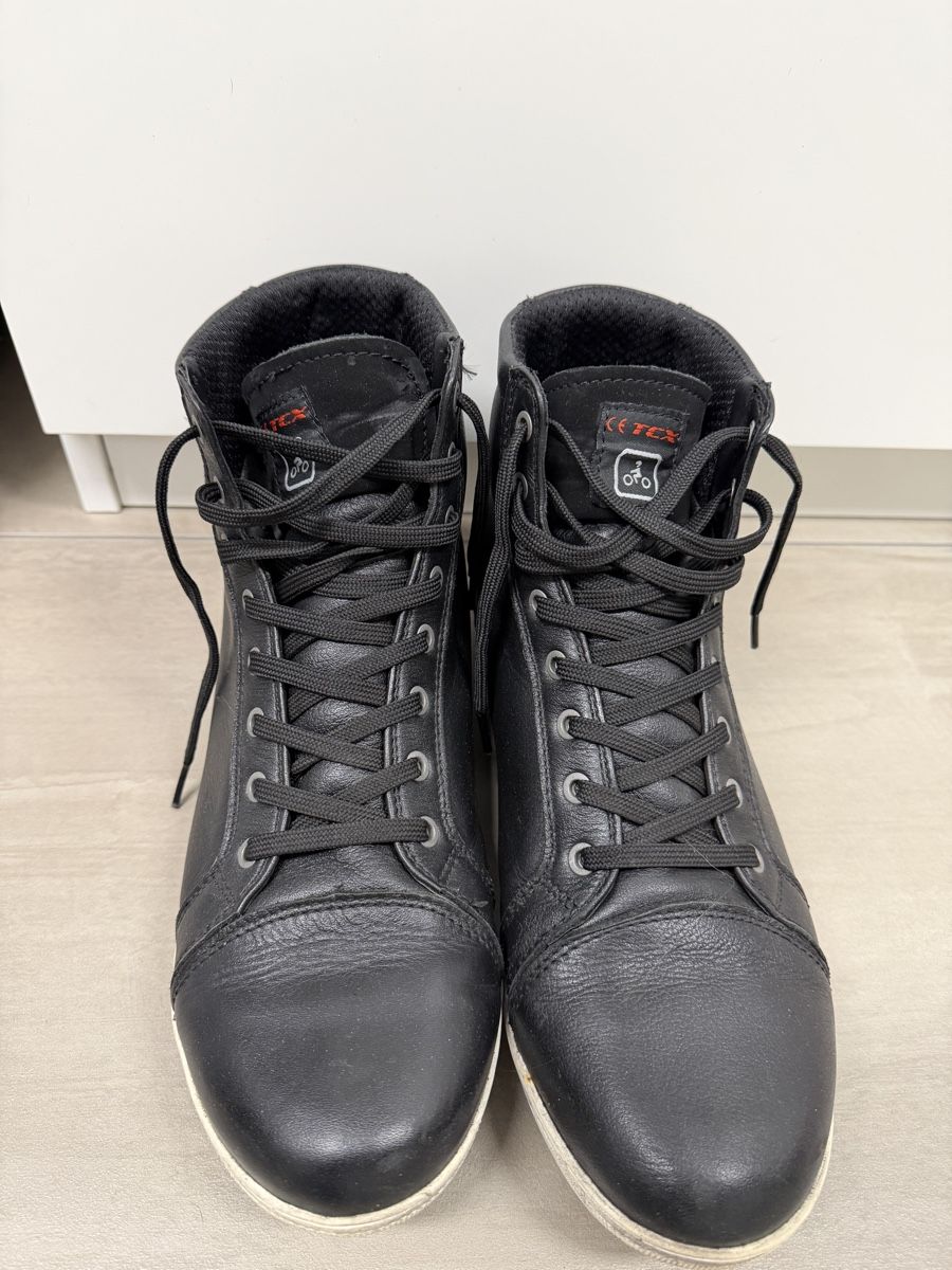 TCX Herrenschuhe: Motrorradschuh TCX Gr. 45 – Gebraucht aus Wallisellen von anna_bb