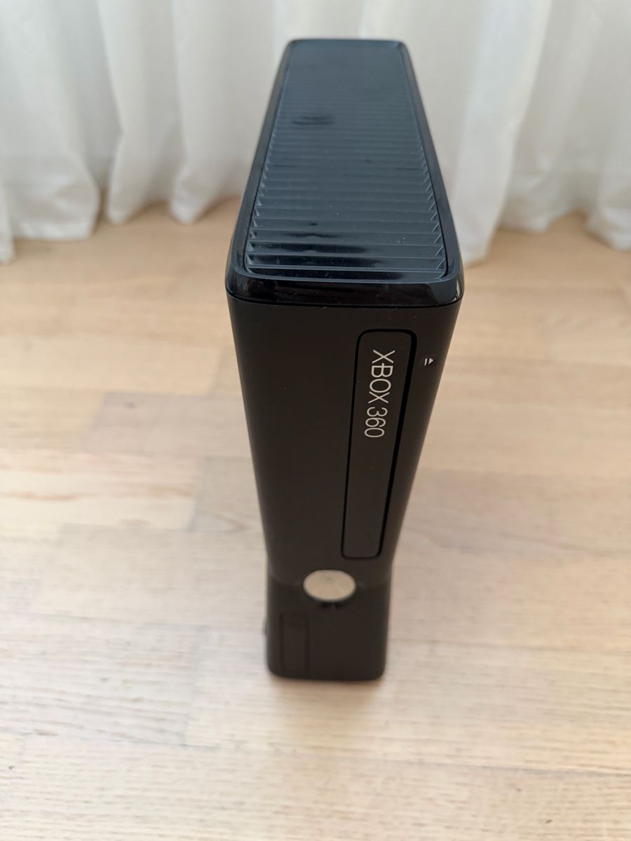 Microsoft Console: Xbox 360 mit Kinect und Controller nicht getestet! – Usato da Rorschach venduto da mar_nl6c 2