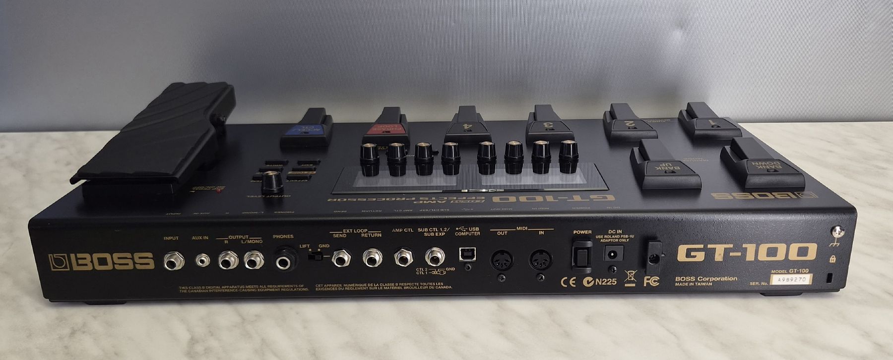 Boss Instruments de musique: Boss GT-100 COSM Amp Effects Processor Guitar Padal – D'occasion à SCHAFFHAUSEN par Atami99 1