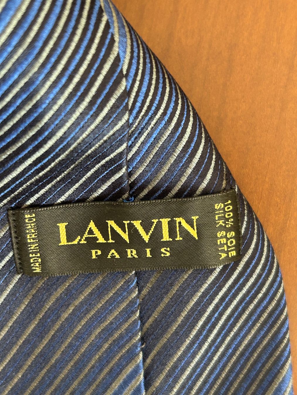 Lanvin Cravatte: Cravate homme Lanvin – Usato da Bourguillon venduto da val_dkq2 1