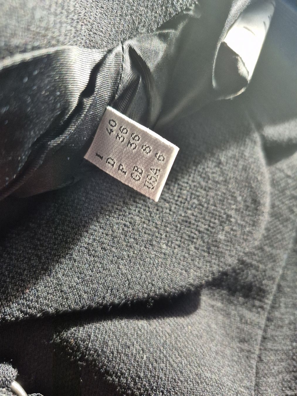 Moschino Kleiderpakete: Ensemble tailleur Moschino, noir élégant - Taille 36 – Neu (gemäss Beschreibung) aus St-Pierre-Clages von _RV 3